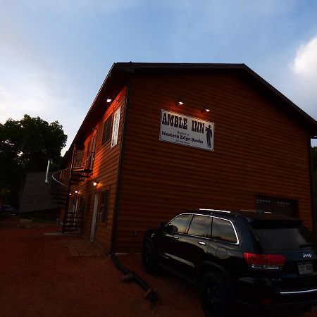Amble Inn Medora Exteriör bild
