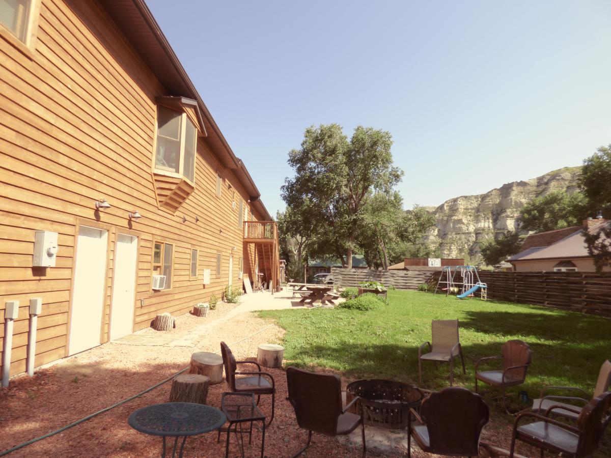 Amble Inn Medora Exteriör bild